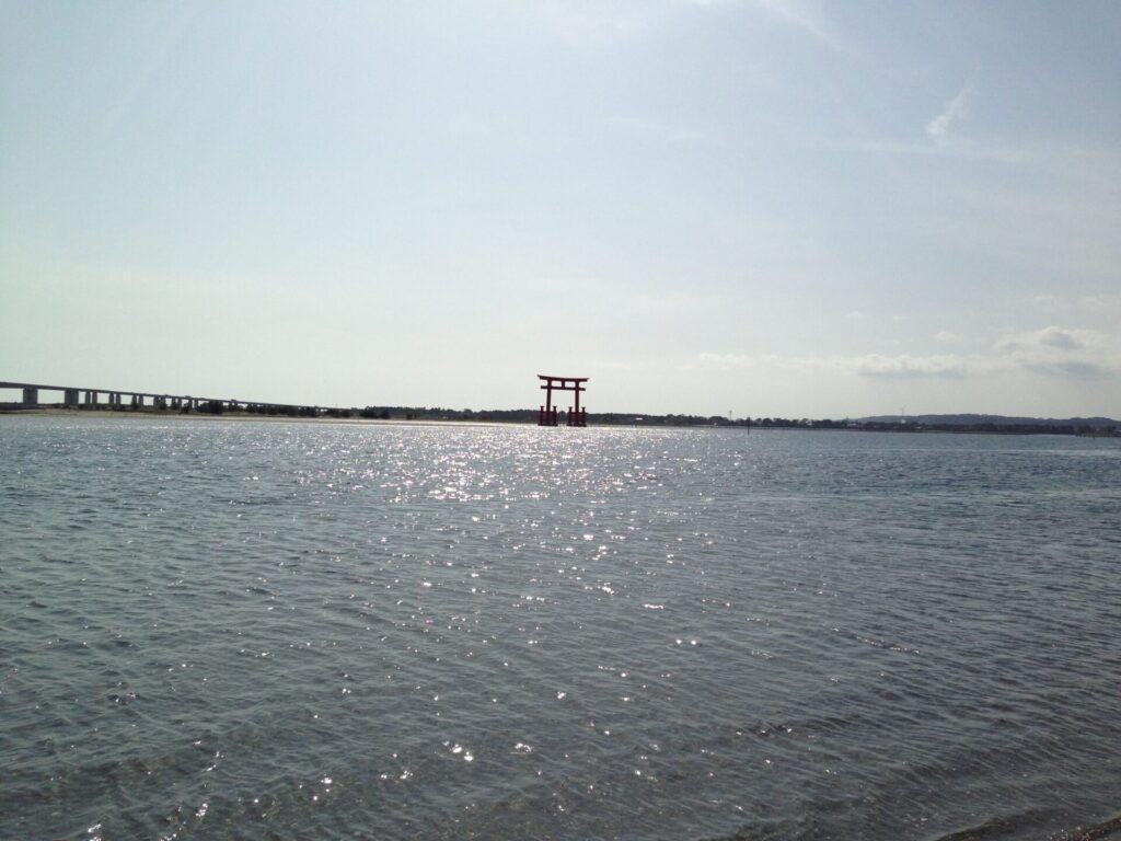 浜松の自然スポット、浜名湖と鳥居