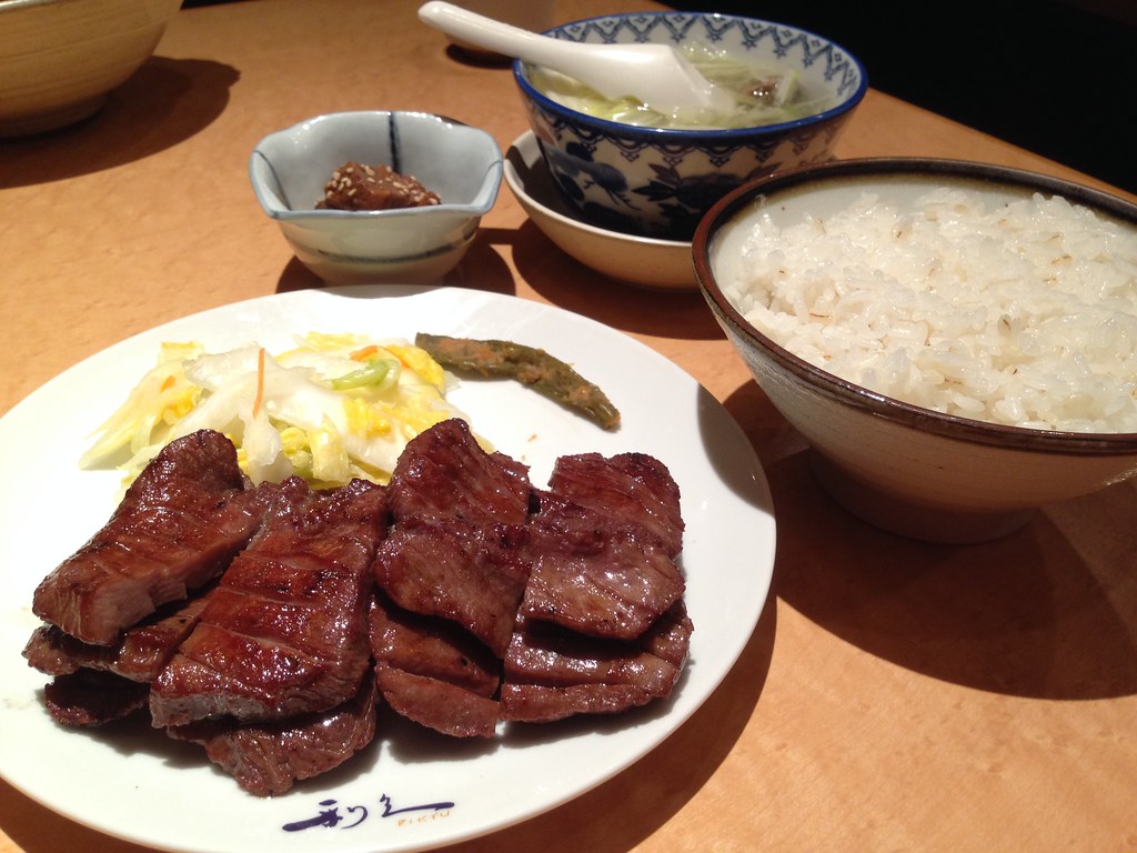 牛たん炭焼 利久の牛たん定食