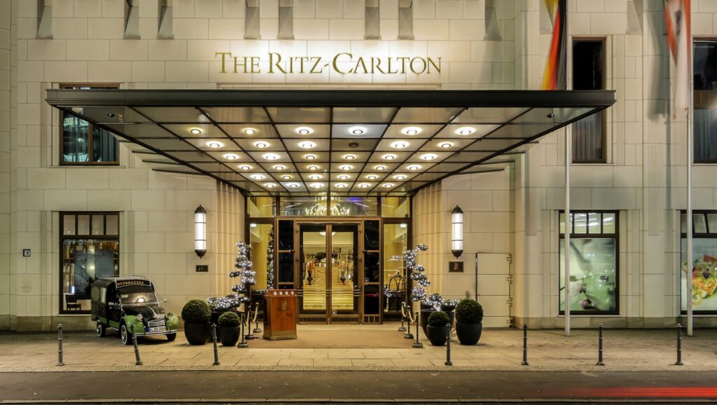 Ritz-Carlton Berlin リッツ・カールトン・ベルリンの入り口　ドイツ