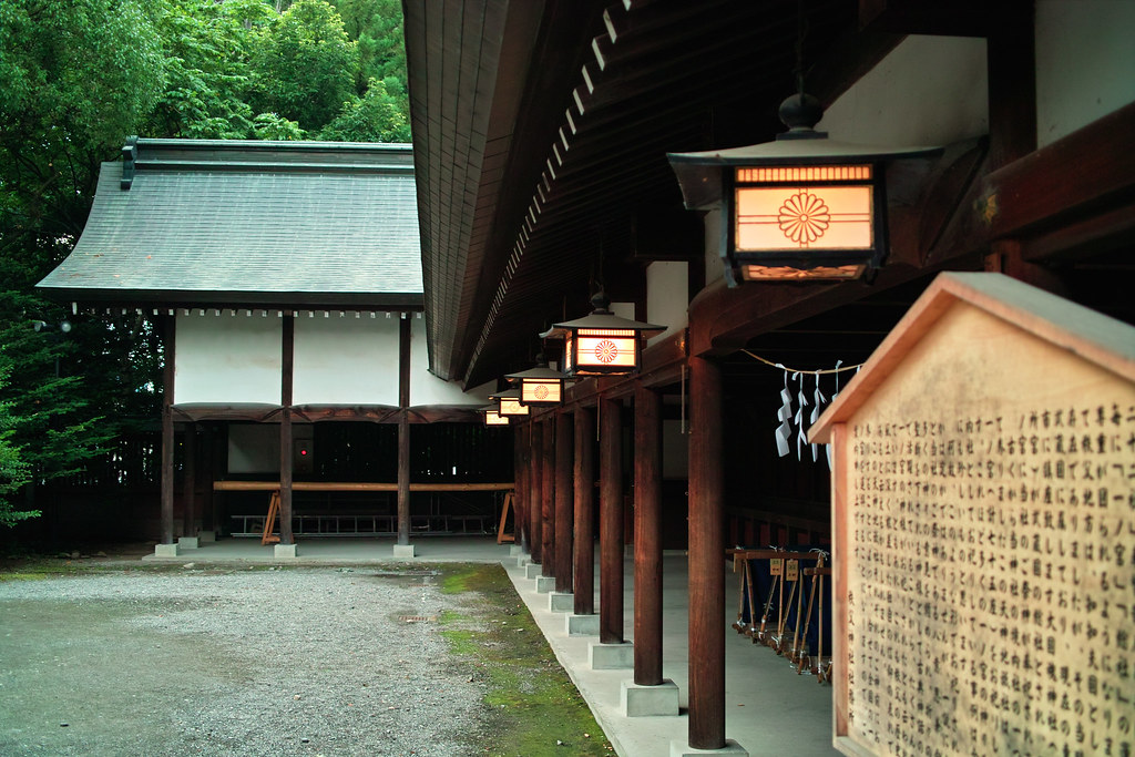 秩父市の中心に位置する歴史ある神社