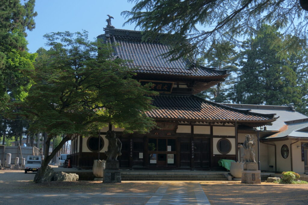 1673年に創建された歴史ある寺院