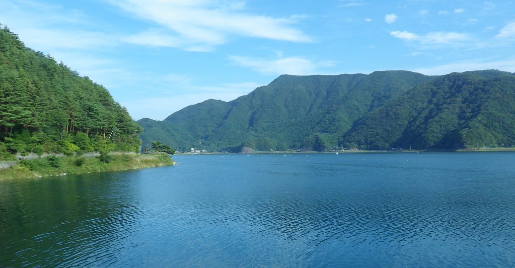 自然豊かな環境が魅力の西湖