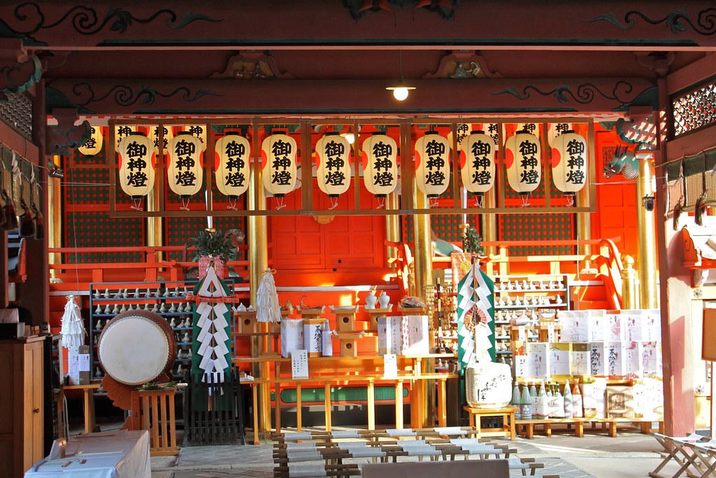 愛媛観光で見たい装飾が見事な伊佐爾波神社