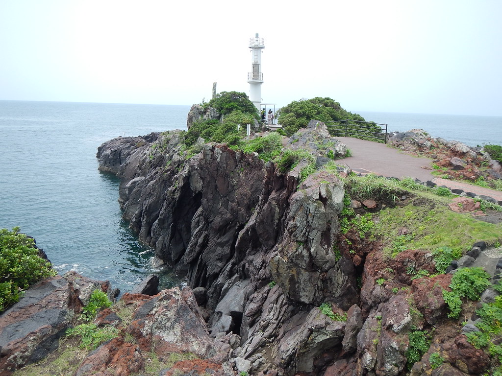 指宿市の長崎鼻灯台　鹿児島