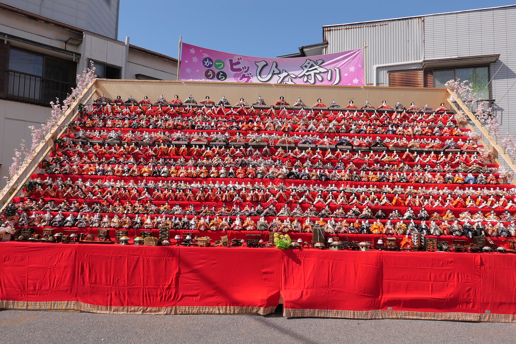 かつうらビッグひな祭りは、千葉県勝浦市で毎年2月から3月にかけて開催される大規模なひな祭りです