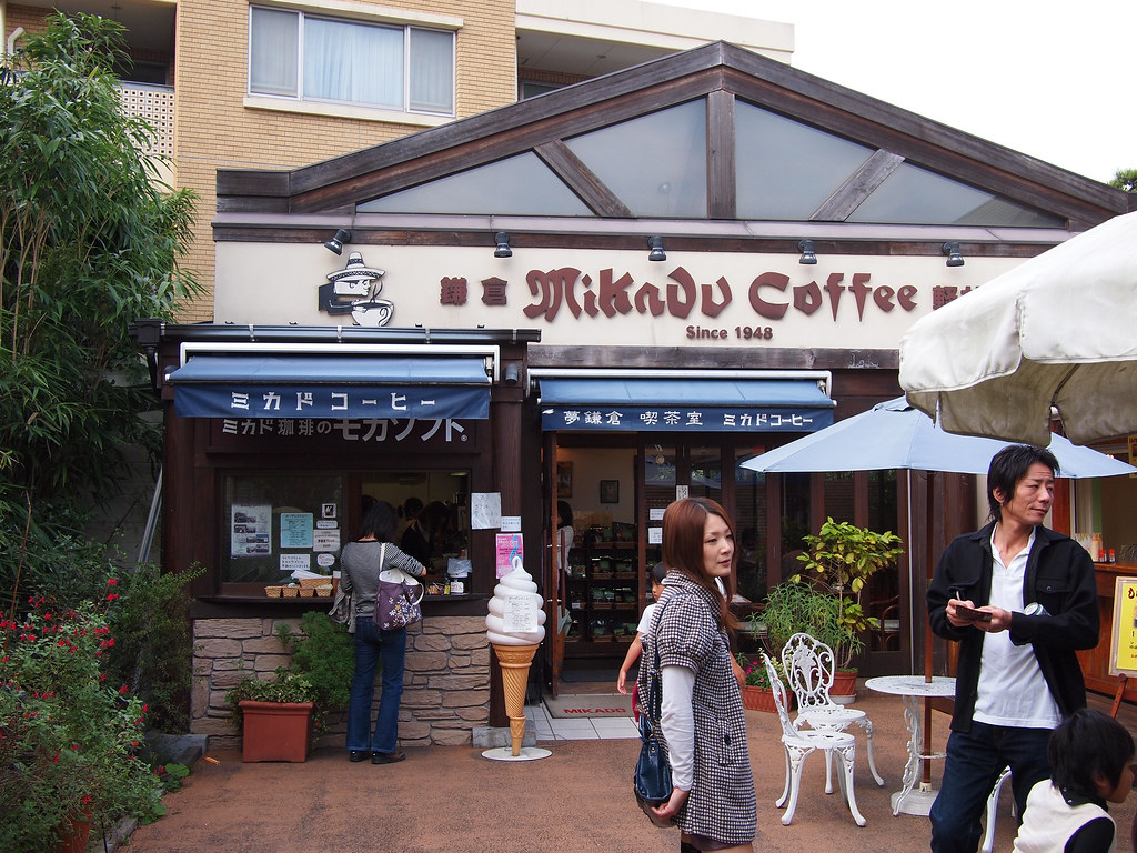 人気のカフェ「ミカドコーヒー軽井沢旧道店」