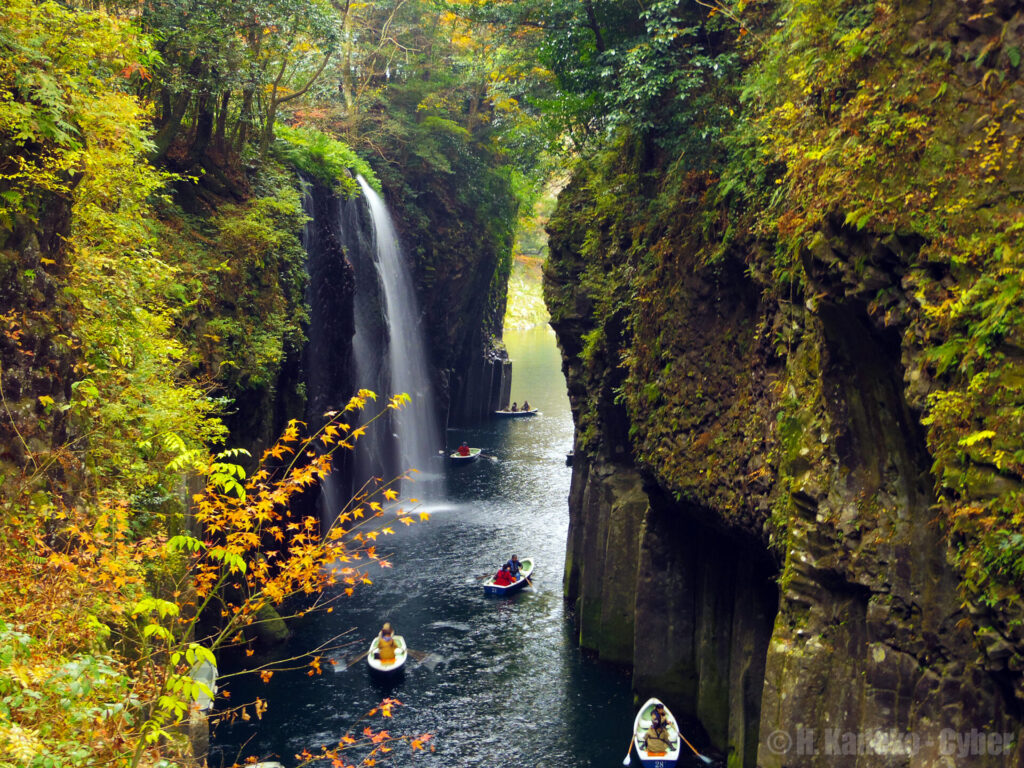 高千穂峡で秋を感じる