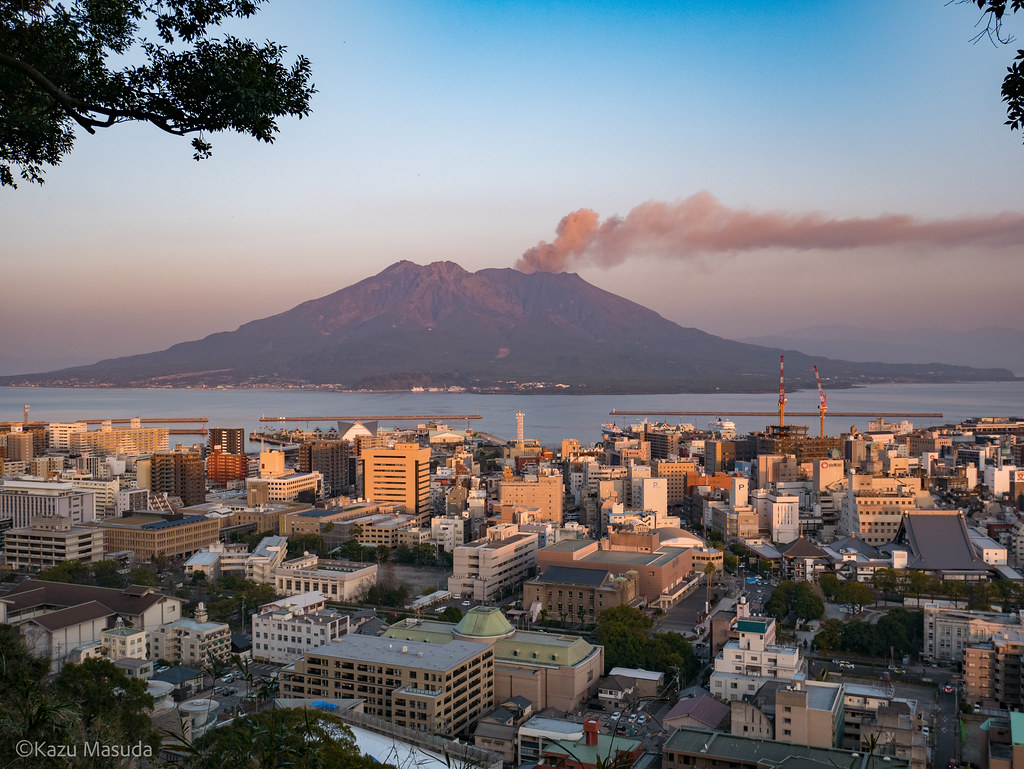 城山展望台から見る桜島