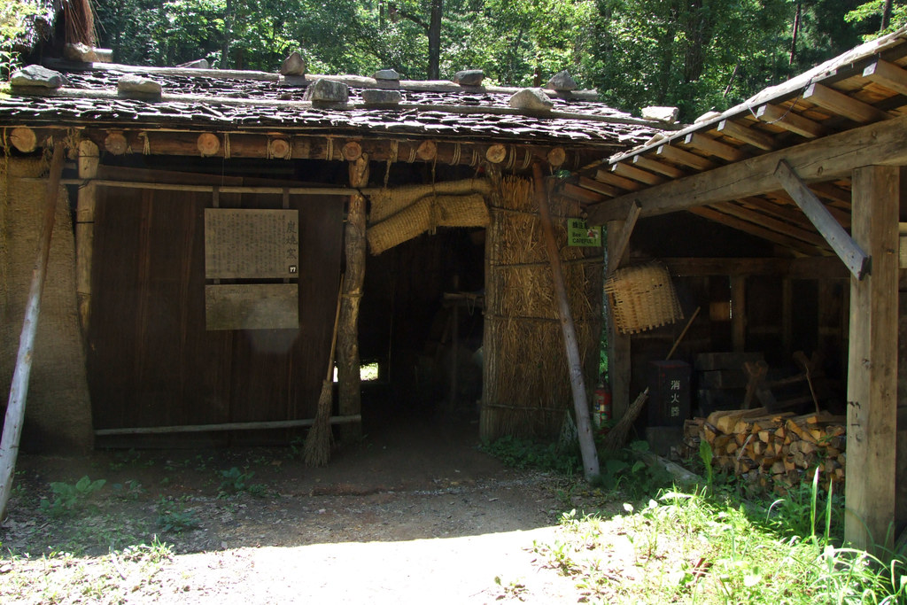 歴史的な建物が立ち並ぶ飛騨の里