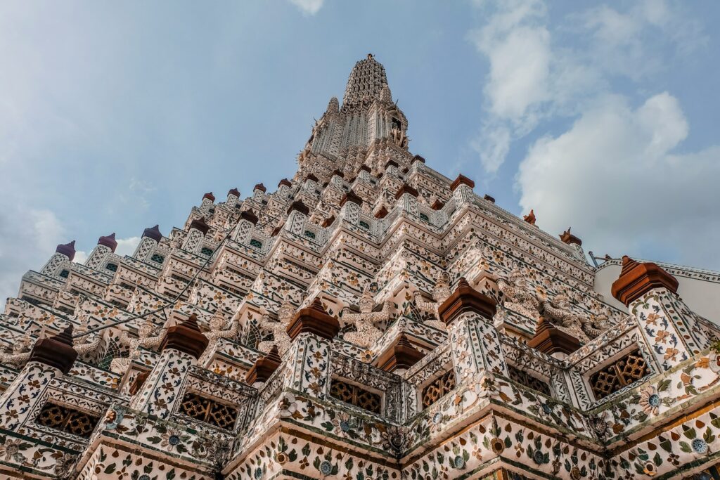 ワット・アルン (暁の寺)