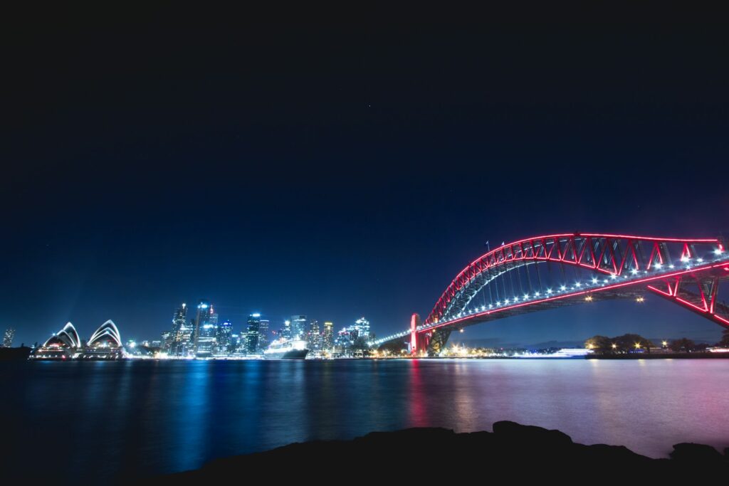 シドニーハーバーブリッジの夜景