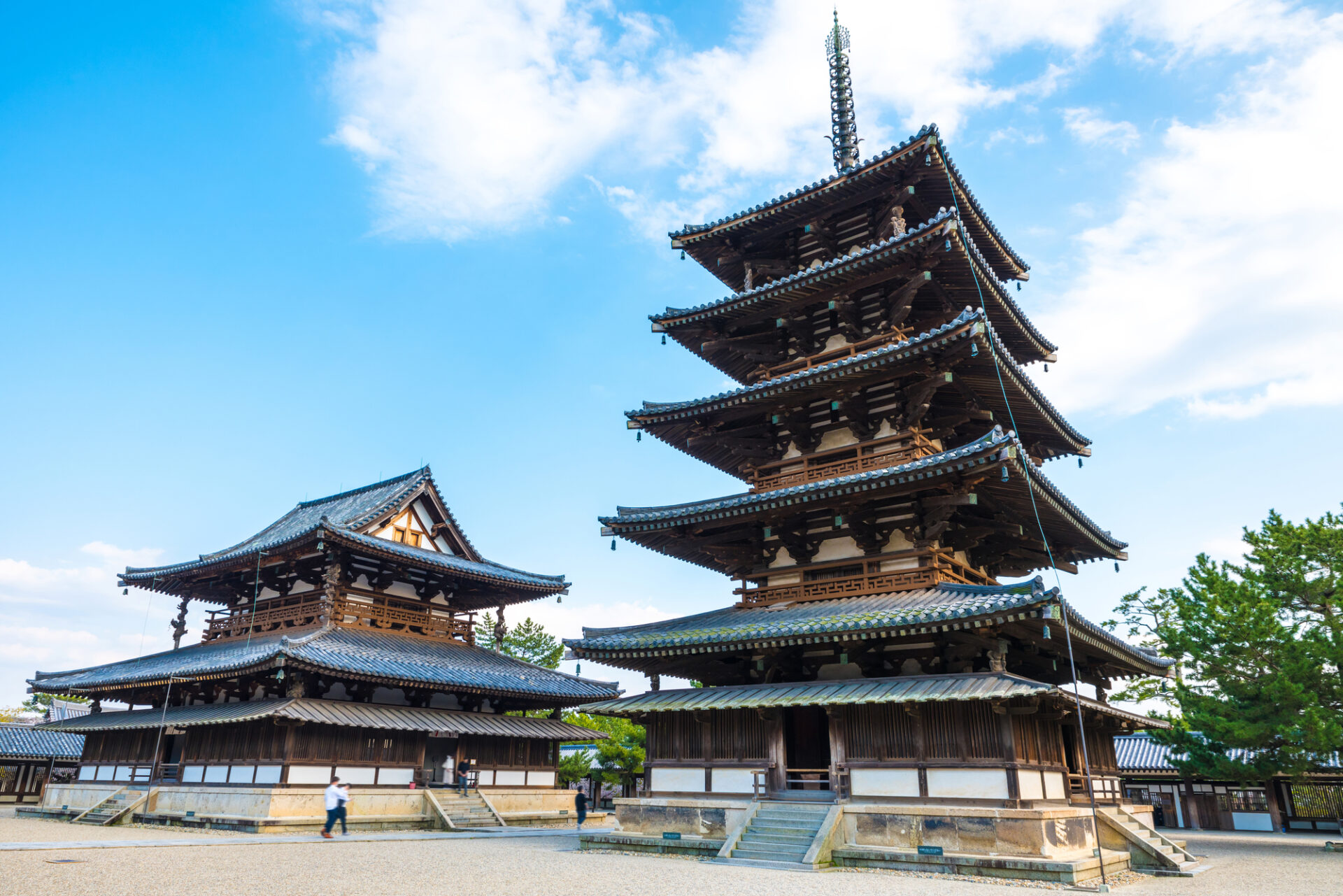 奈良 法隆寺の五重塔と金堂