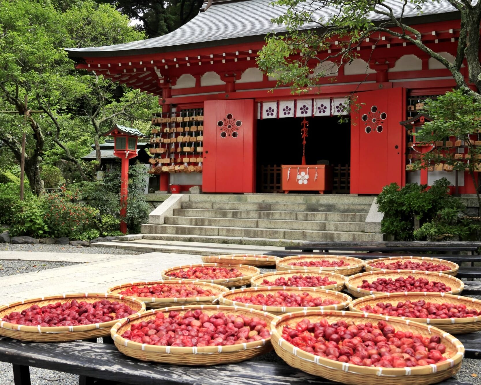 日本三大天神の一つ、荏柄天神社